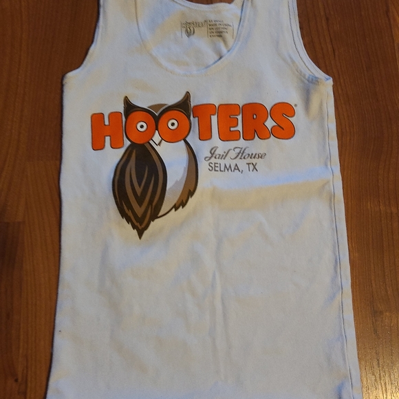 Hooters xxs Jail house Selma, Texas tank top - Picture 7 of 9